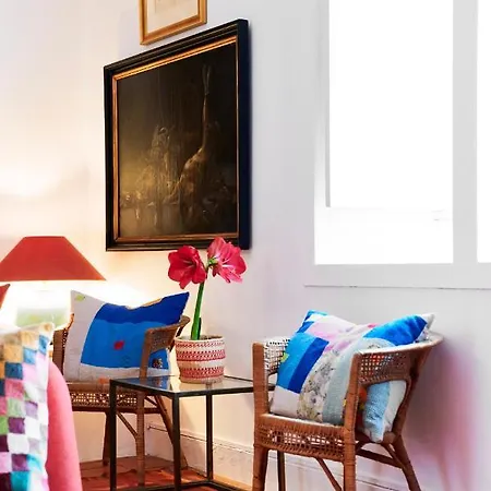 Branca - Palacete פיגואיירה דה פוז