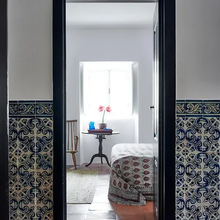 Branca - Palacete בית הארחה פיגואיירה דה פוז