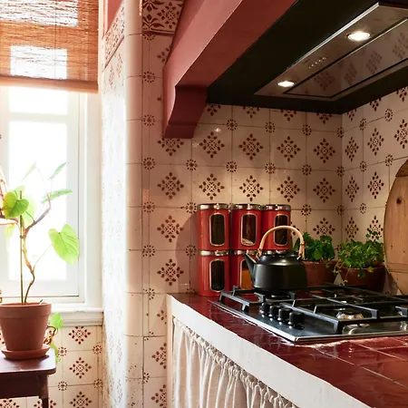 Branca - Palacete פיגואיירה דה פוז